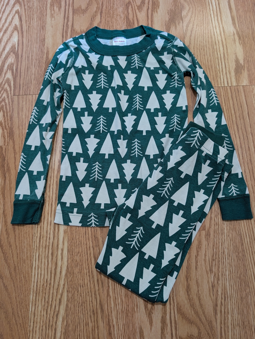 Hanna Andersson Winter Holiday Pine Tree Pajamas 110 5T